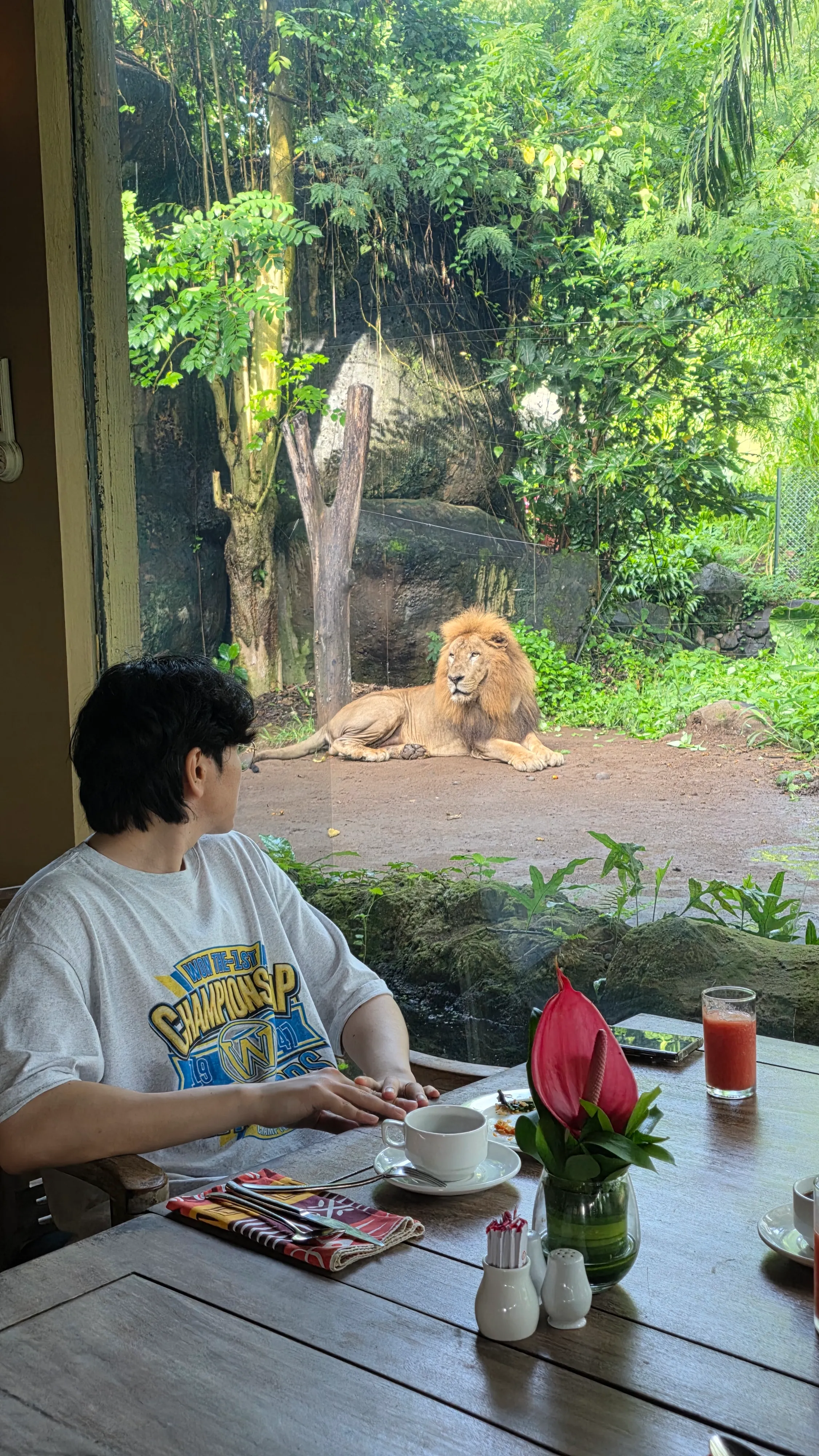 Tsavo Lion Restaurant